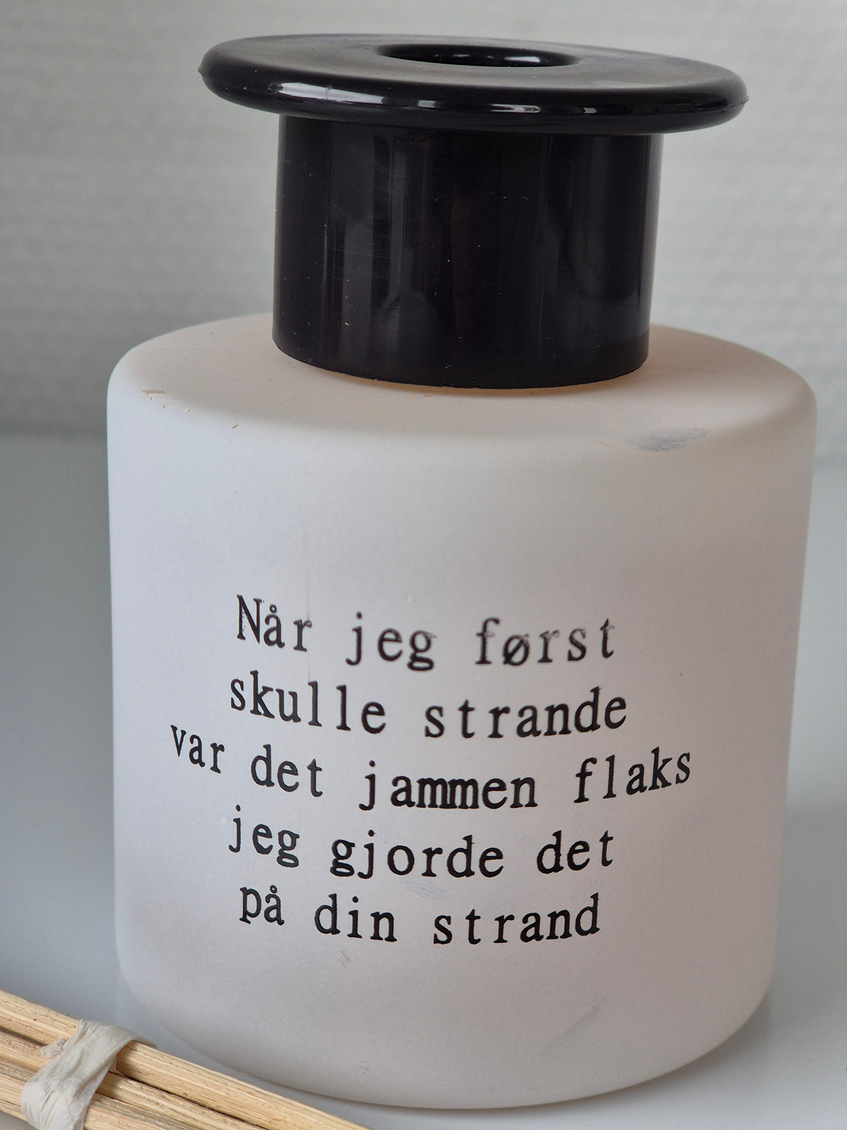 Duftolje med pinne salg Strande