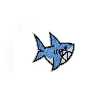 Brodert strykemerke av morsom hai