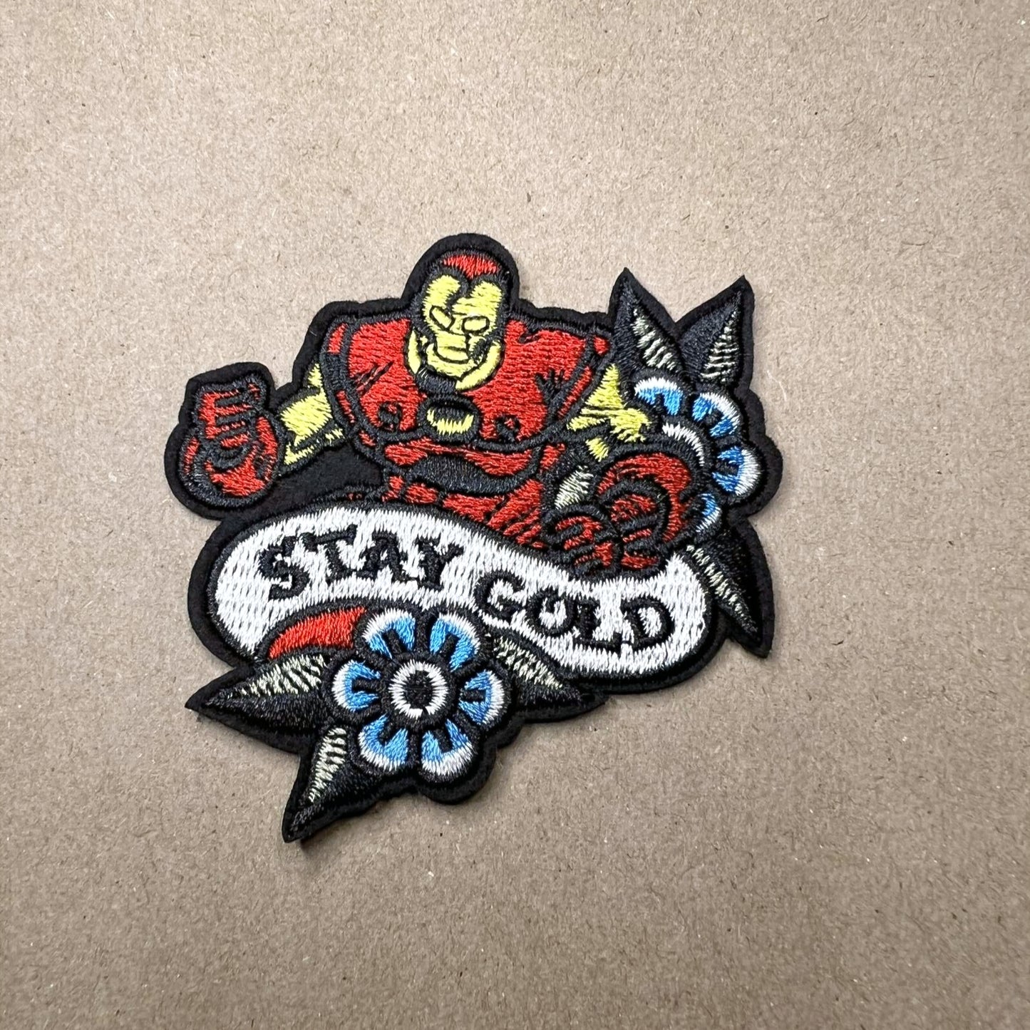 Brodert strykemerke av Iron Man "Stay Gold"
