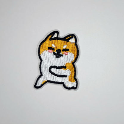 Brodert strykemerke av løpende hund