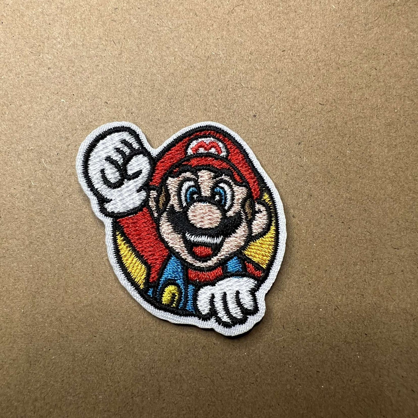 Brodert strykemerke av Mario