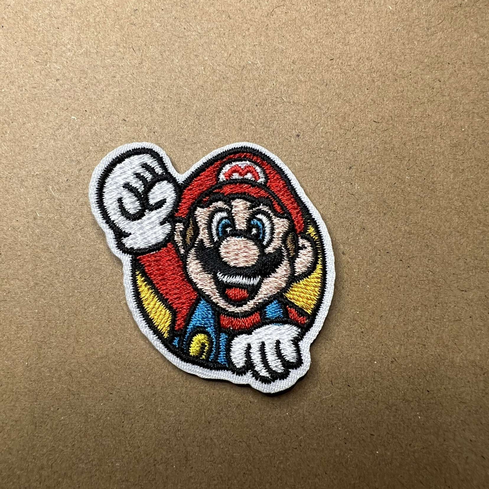 Brodert strykemerke av Mario