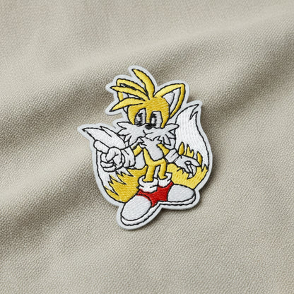 Brodert strykemerke av karakteren Miles fra Sonic the Hedgehog