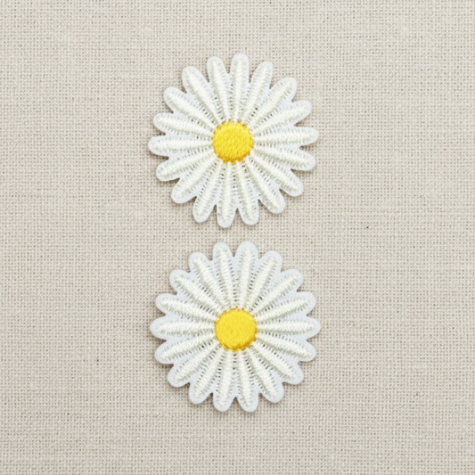 Strykemerke – lys gul tusenfryd