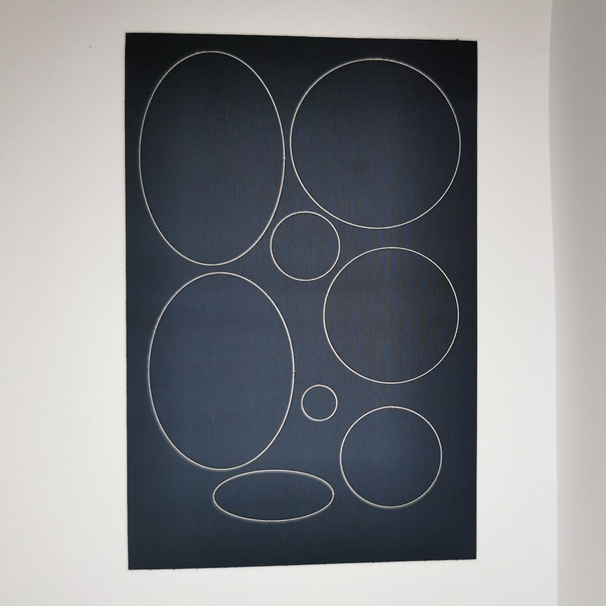 Selvklebende nylonlapp til reparasjon av yttertøy