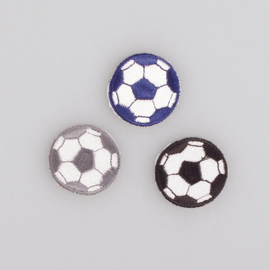 Brodert strykemerke 3 fotballer i forskjellig farge