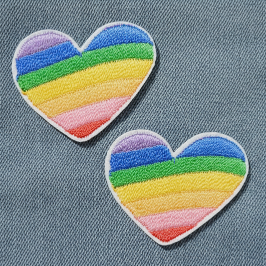 Strykemerke Regnbuehjerte 2 pk